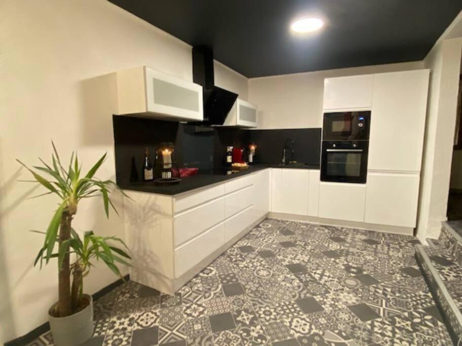 Appartement A Sommières Buitenkant foto